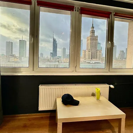 View 3 Fast Wifi 1gbs 85'tv Amazontv Hbo Disney+ Apartment Warsaw