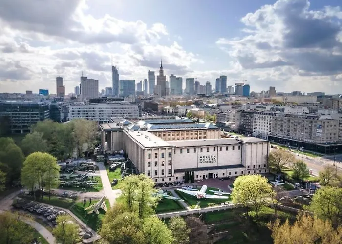 Apartment View 3 Fast Wifi 1gbs 85'tv Amazontv Hbo Disney+ Warschau