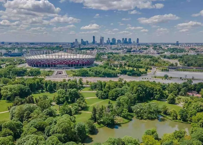 View 3 Fast Wifi 1gbs 85'tv Amazontv Hbo Disney+ Apartment Warschau